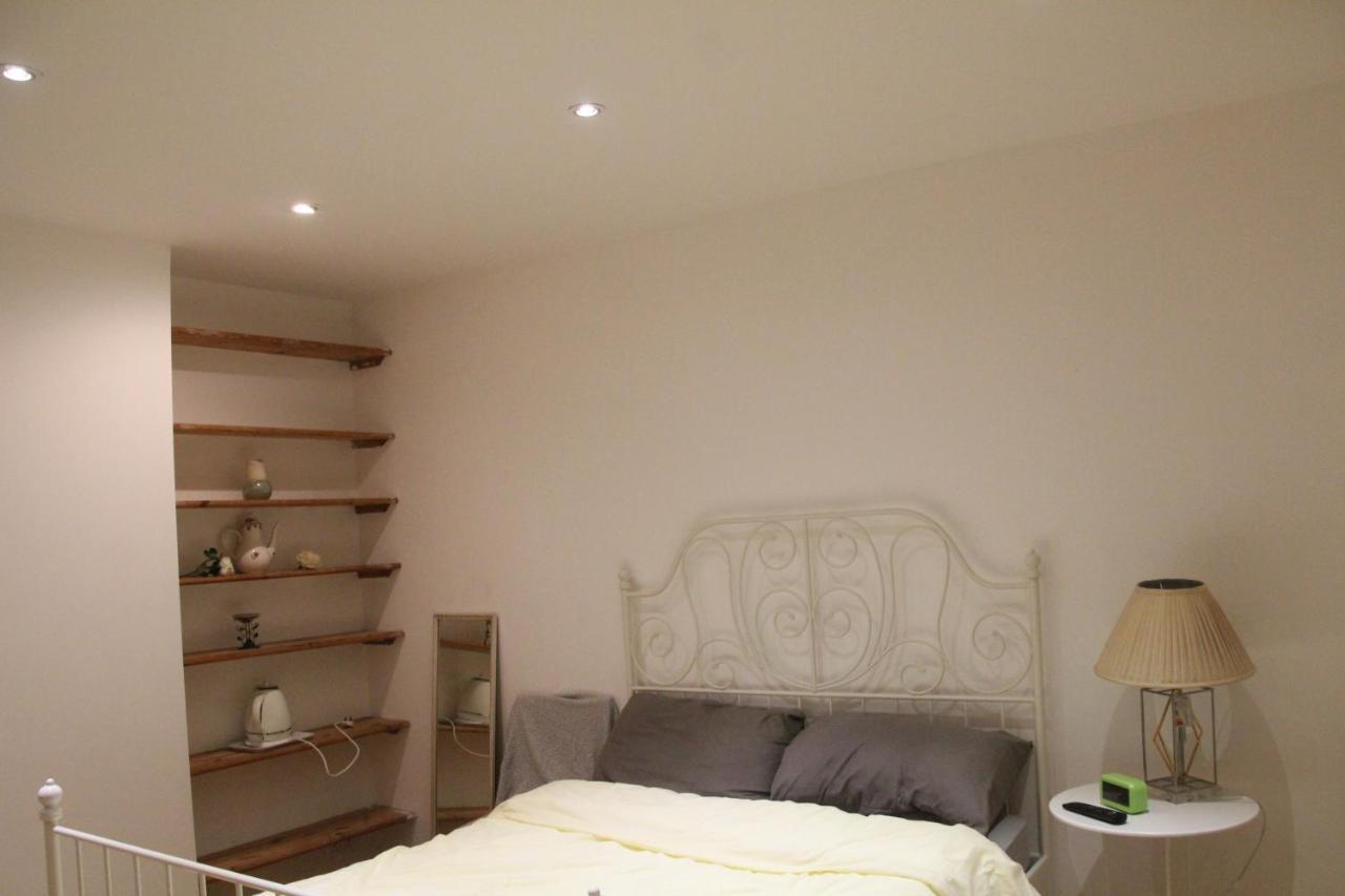 Beautiful Double Bedroom Edgware ภายนอก รูปภาพ